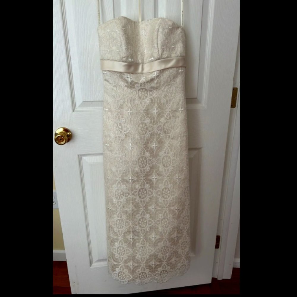 David’s Bridal Galina Signature Wedding Dress Scalloped Hem MCM Size 2 T8627